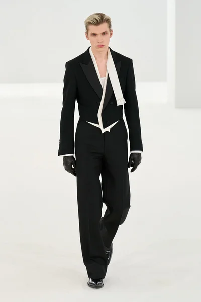 Look 59